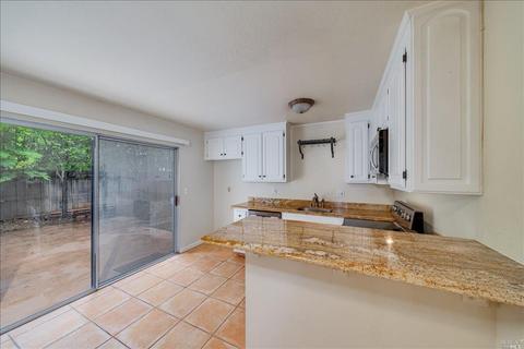 709 Marsh Dr, Napa, CA 94558 photo 8