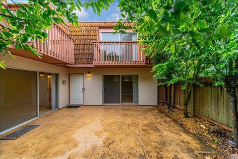 709 Marsh Dr, Napa, CA 94558 photo 2