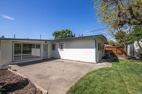 340 Grape St, Vacaville, CA 95688 photo 40