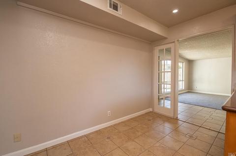 340 Grape St, Vacaville, CA 95688 photo 21