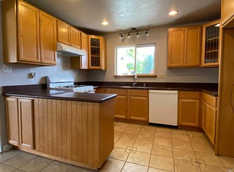 340 Grape St, Vacaville, CA 95688 photo 14