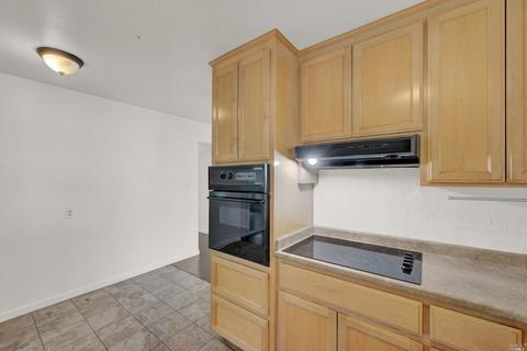 243 E Pacific Ave, Fairfield, CA 94533 photo 22