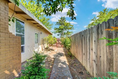 243 E Pacific Ave, Fairfield, CA 94533 photo 52