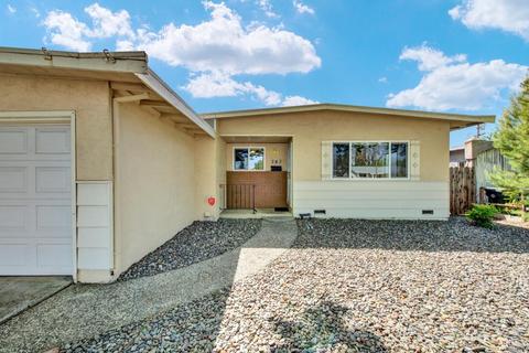243 E Pacific Ave, Fairfield, CA 94533 photo 11