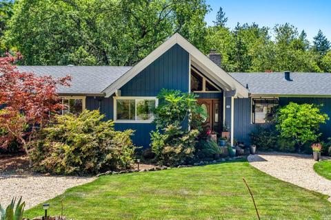 519 La Tierra Dr, Angwin, CA 94508 photo 1