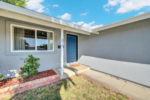 379 Trinity Dr, Vacaville, CA 95687 photo 7