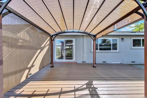 379 Trinity Dr, Vacaville, CA 95687 photo 43