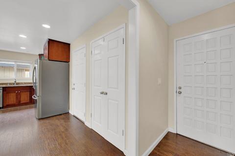 379 Trinity Dr, Vacaville, CA 95687 photo 10