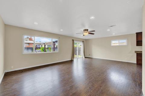 379 Trinity Dr, Vacaville, CA 95687 photo 24