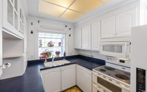 2420 Thames Ct, Fairfield, CA 94533 photo 9