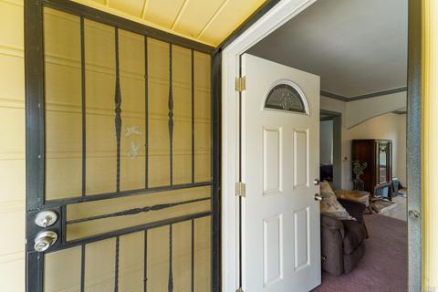 750 Benicia Rd, Vallejo, CA 94591 photo 4