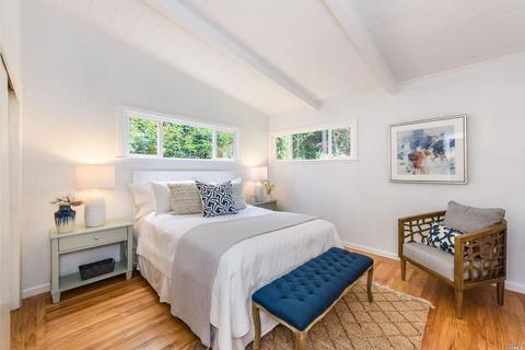 35 Wolfe Ave, San Rafael, CA 94901 photo 15