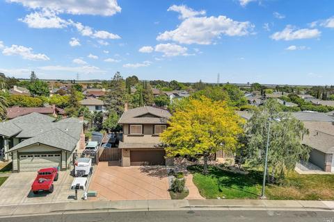 744 Timberline Pl, Fairfield, CA 94534 photo 4