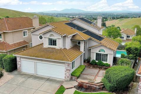 3119 Pine Valley Dr, Fairfield, CA 94534 photo 4