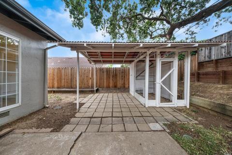 642 Rollingwood Dr, Vallejo, CA 94591 photo 24