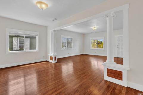 1008 Evans St, Napa, CA 94559 photo 8