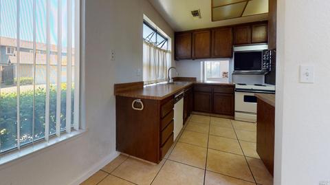179 Sunstream Ct, Fairfield, CA 94533 photo 12