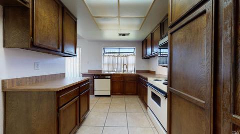 179 Sunstream Ct, Fairfield, CA 94533 photo 8
