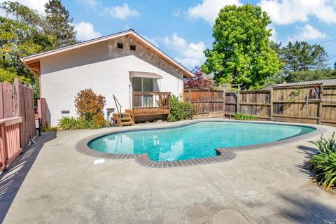 254 Christie Dr, Martinez, CA 94553 photo 33