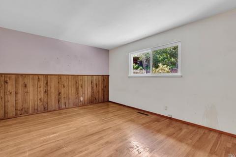 254 Christie Dr, Martinez, CA 94553 photo 18