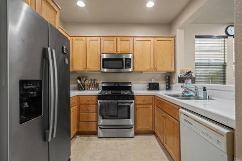 1614 Chamberlain Dr, Fairfield, CA 94533 photo 14