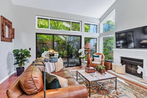 565 Rainbow Dr, Napa, CA 94558 photo 8