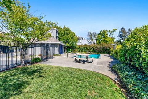 565 Rainbow Dr, Napa, CA 94558 photo 51