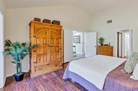 565 Rainbow Dr, Napa, CA 94558 photo 26