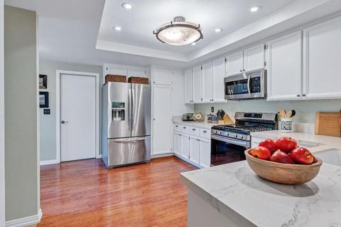 565 Rainbow Dr, Napa, CA 94558 photo 16