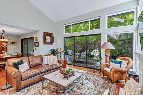 565 Rainbow Dr, Napa, CA 94558 photo 11