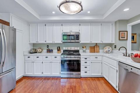 565 Rainbow Dr, Napa, CA 94558 photo 21