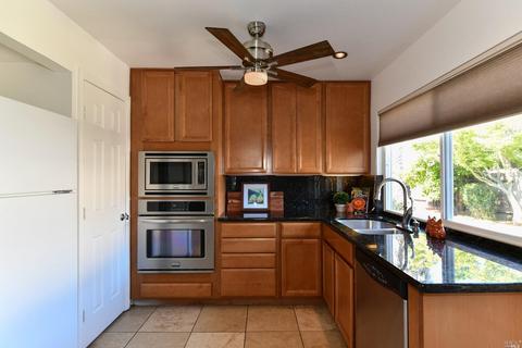 674 Matson Dr, Napa, CA 94558 photo 13