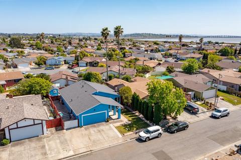 137 Pioneer Ct, Vallejo, CA 94589 photo 3