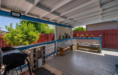 137 Pioneer Ct, Vallejo, CA 94589 photo 23