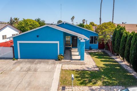 137 Pioneer Ct, Vallejo, CA 94589 photo 2