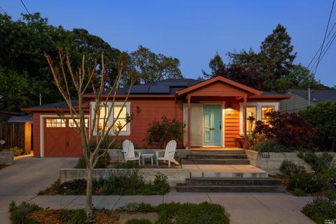 1722 Wright St, Santa Rosa, CA 95404 photo 1