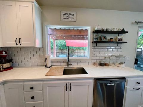 1211 El Cobar Ct, Windsor, CA 95492 photo 18
