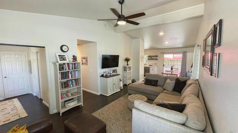 1211 El Cobar Ct, Windsor, CA 95492 photo 9