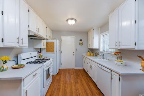 604 Mcpeak St, Ukiah, CA 95482 photo 11