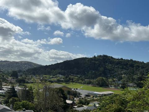 106 Walnut Ave, Corte Madera, CA 94925 photo 3