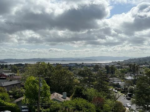 106 Walnut Ave, Corte Madera, CA 94925 photo 1