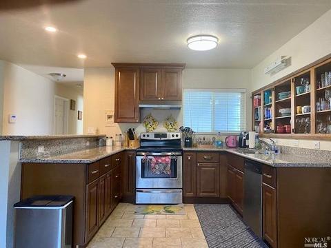 832 Stanford Dr, Vallejo, CA 94589 photo 3