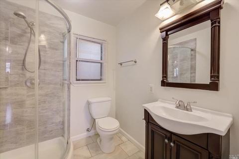 909 Ohio St, Vallejo, CA 94590 photo 28