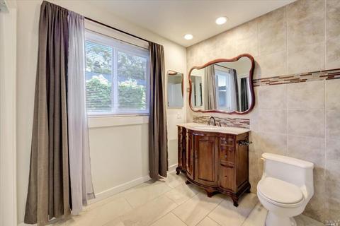 909 Ohio St, Vallejo, CA 94590 photo 37