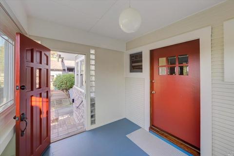 909 Ohio St, Vallejo, CA 94590 photo 7