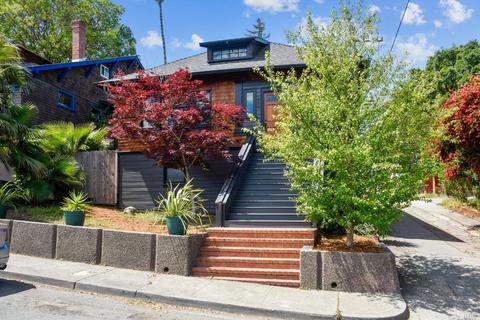 815 Alameda St, Vallejo, CA 94590 photo 2