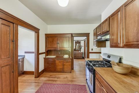 815 Alameda St, Vallejo, CA 94590 photo 25