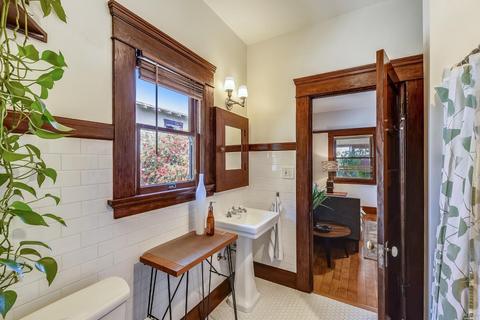 815 Alameda St, Vallejo, CA 94590 photo 17