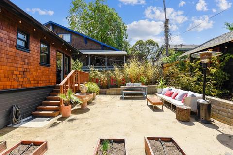 815 Alameda St, Vallejo, CA 94590 photo 32