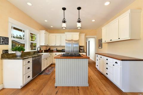 267 Arata Ln, Windsor, CA 95492 photo 5